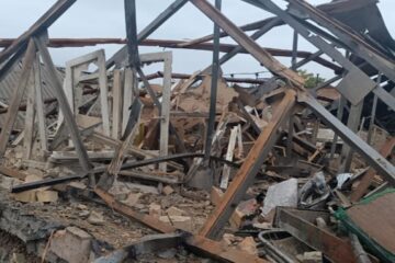Ворог ударив по Дніпропетровщині: загинула жінка, поранено двох поліцейських