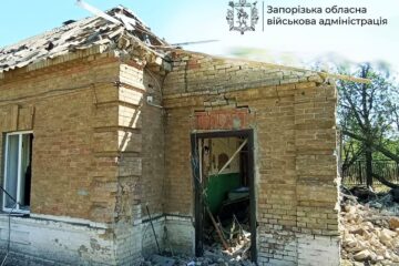 Ворог обстріляв Запоріжжя та Запорізький район: 17 людей постраждали