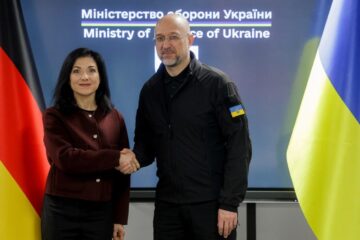 Україна та Німеччина обговорили збільшення можливостей для відбиття російських атак