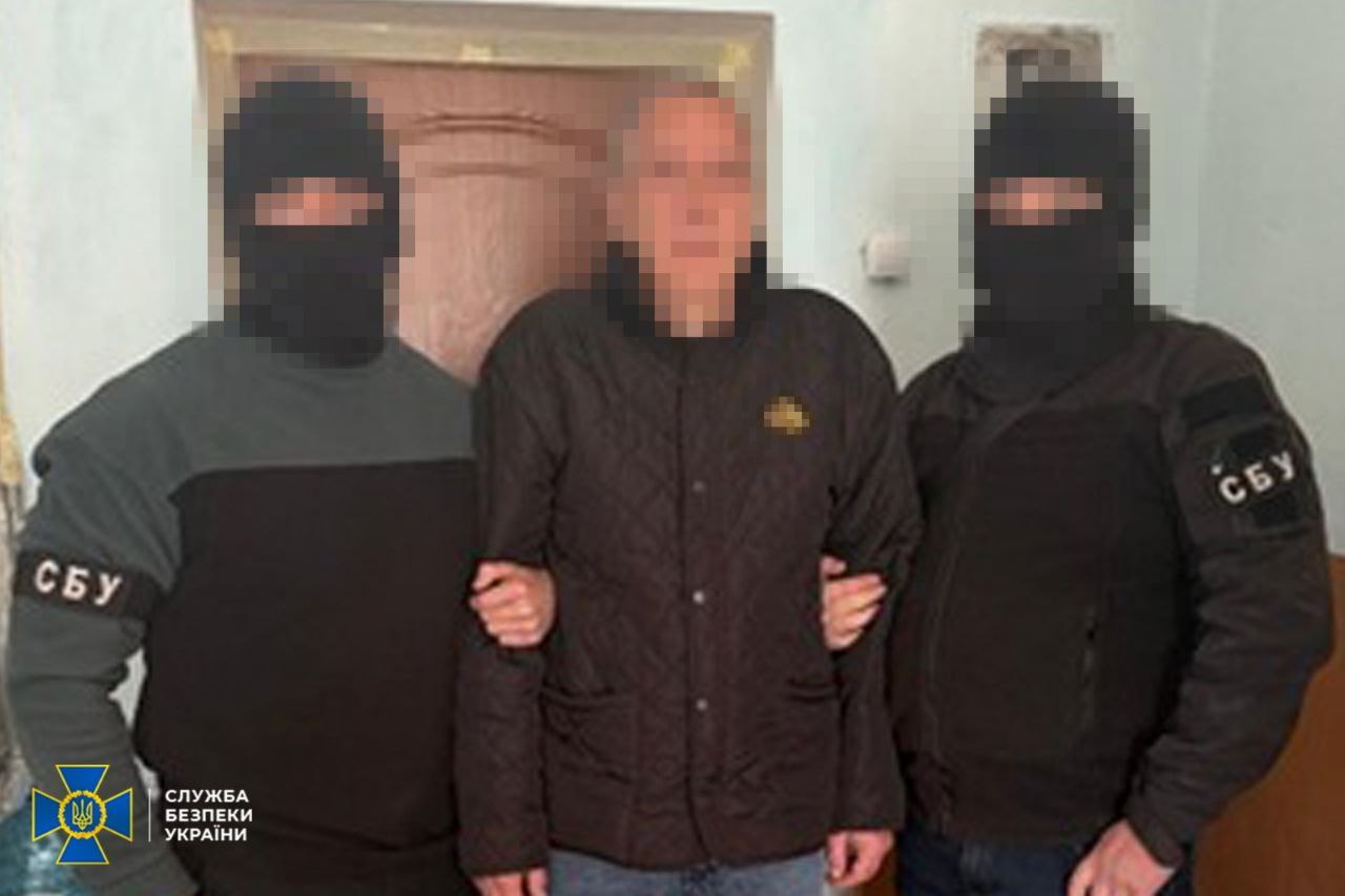 «Залягти на дно» не вдалося: СБУ викрила інформатора, що наводив «Ланцети» на цивільних