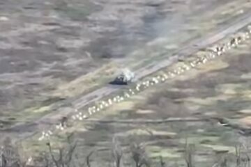 Артилеристи понівечили ворожу бронетехніку і зупинили штурм