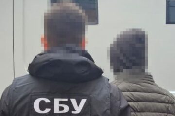У Києві чоловік на замовлення рф намагався підпалити Інститут національної пам’яті