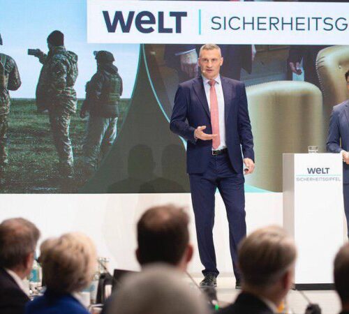 Кличко на безпековому форумі в Берліні закликав посилити військову підтримку України та допомогти українцям пережити зиму