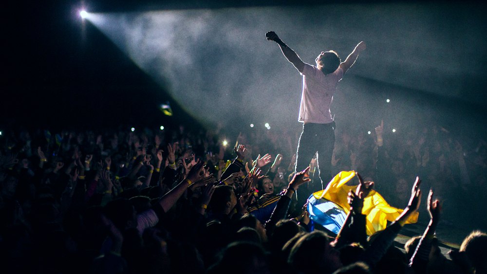 Кадр з фільму «Океан Ельзи. Спостереження шторму»