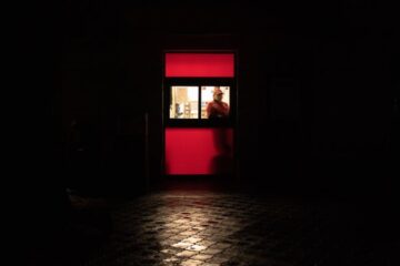 Від 1,5 до 3,5 черг: завтра в більшості регіонів України діятимуть відключення світла