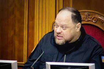 Стефанчук закликав Раду зібратися 19 листопада