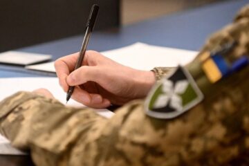 На сайті президента створили петицію з закликом відновити амністію для військових, які пішли в СЗЧ