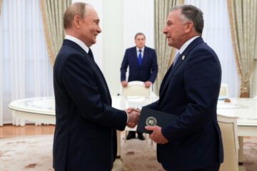 Скорочення ЗСУ та визнання російської державною: FT назвав нові деталі “мирного плану” Штатів і Росії