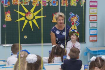 Мінфін висловився проти підняття зарплати вчителів до 3 “мінімалок”