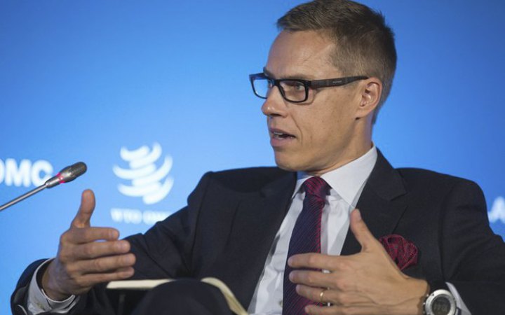 Президенти Фінляндії і України вранці поговорили з генсеком НАТО: “Майбутнє України має визначати Україна”