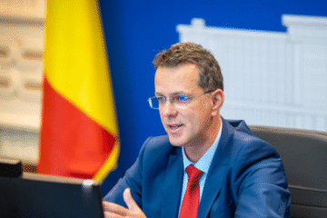 Міністр оборони Румунії заявив, що підняті винищувачі переслідували російський безпілотник, але не відкривали вогонь