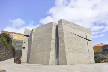 Церква в Іспанії стала будівлею 2025 року за версією World Architecture Festival