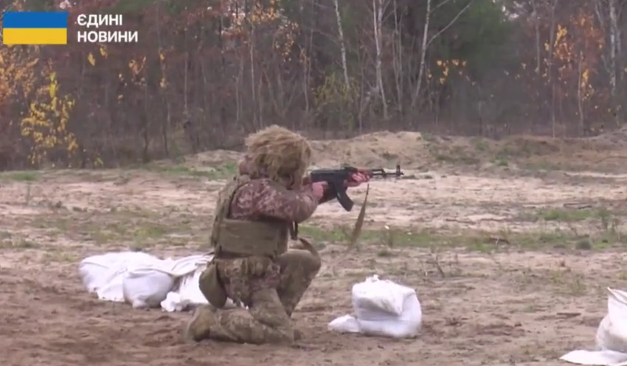 «Вирішив, що краще бути з елітою»: як новобранців готують до служби в ДШВ