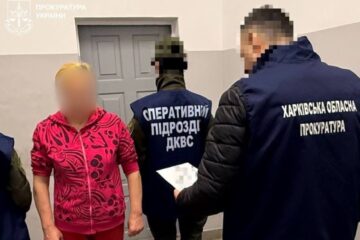 Просувала російську пропаганду навіть у СІЗО: шанувальниці окупантів висунуто іще одне обвинувачення