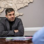 Окупанти відправляють викрадених українських дітей до таборів «перевиховання» в КНДР