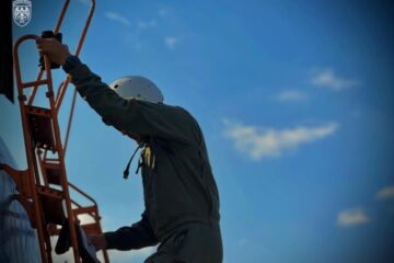 «Ні світла, ні зірок, ні горизонту» — як льотчик Олег веде Су-27 крізь темряву війни