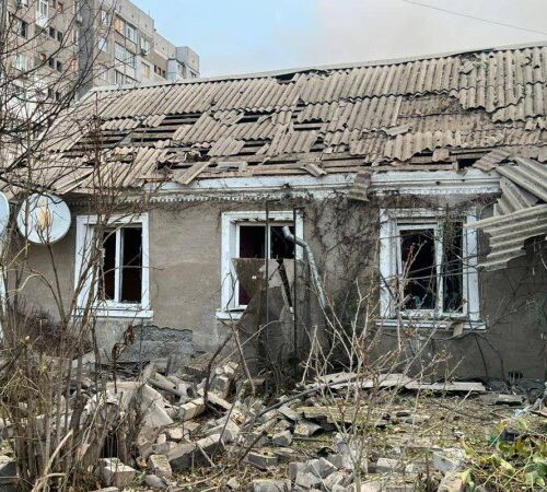 На Херсонщині вчора ворог пошкодив майже 120 будинків, газопроводи та магазин