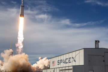 Російського космонавта відсторонили від місії на МКС через крадіжку даних SpaceX