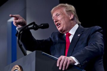 Трамп влаштував інтернет-шторм: 160 дописів у Truth Social за ніч