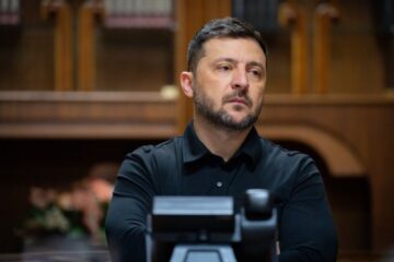 Зеленський: відсьогодні припиняють повноваження наглядові ради енергокомпаній, в оборонних буде аудит