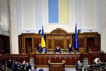 Рада виключила російську мову з переліку, захищеного Європейською хартією