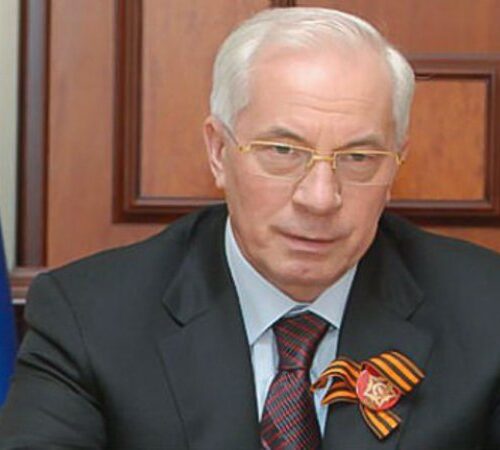 Миколу Азарова в Україні заочно ув’язнили на 15 років за державну зраду