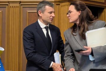 Парламент ухвалив бюджет-2026: без підвищення зарплат військовим, але з мільярдами на “стратегічні комунікації”