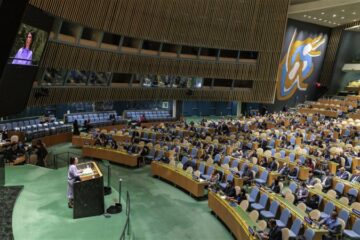 Генасамблея ООН підтримала заклик до Росії повернути Україні викрадених дітей