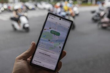 Влада Індії не вимагатиме встановлювати державний додаток на смартфони