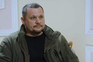 У Чернігові ворожий дрон пошкодив приватний будинок