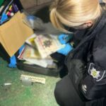 Після сімейної сварки у Одесі пролунали вибухи, двоє людей отримали поранення