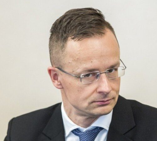 Угорщина і Словаччина хочуть оскаржити в суді постанову ЄС про заборону імпорту російської нафти та газу