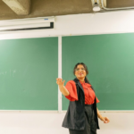 Вчителям у 2026 році підвищать зарплату