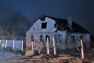 Дніпровщина зазнала ворожого удару, є загиблі та поранені