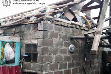 Ворог атакував Запорізьку область дронами, авіацією та артилерією: пошкоджено цивільну інфраструктуру