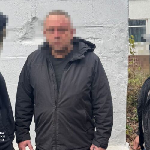 Допомагали росії атакувати оборонні рубежі Ізюма: затримано двох чоловіків