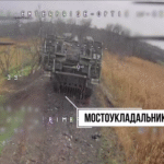 Будуть плавати — на Покровському напрямку спалили російський мостоукладач