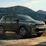 Renault Duster і Toyota RAV-4. Це найпопулярніші моделі авто серед українців у 2025 році