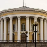 МЦКМ (Жовтневий палац) планують через суд повернути державі