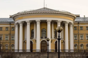 МЦКМ (Жовтневий палац) планують через суд повернути державі