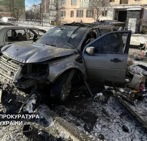 Вибух авто на Оболоні кваліфікували як теракт: постраждав військовий