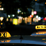 Таксі в комендантську годину в Києві ще поки не працюватиме