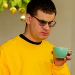 Незрячі баристи роблять капучино в київських кав’ярнях. Ми пішли до них на каву