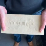 Жовта цегла – «рідна» для будівель Києва. Хто і навіщо зараз виготовляє цеглу зі сторічною історією