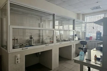 Єдину в Україні лабораторію полярної біології відкрили у Києві