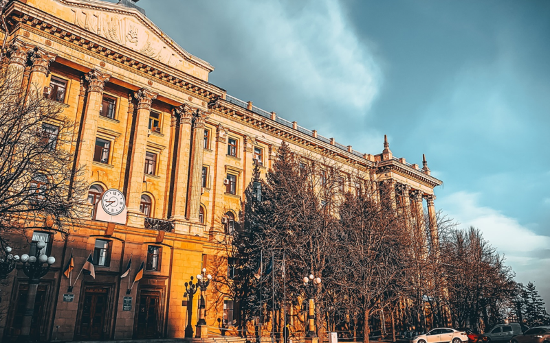 Через обстріли на Миколаївщині стався блекаут: водоканал частково перейшов на генератори