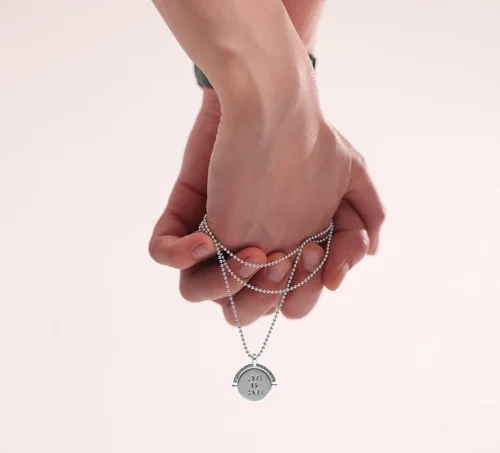 Бренд прикрас Ptashka та «Азов. Супровід» випустять прикрасу для підтримки звільнених з полону бійців