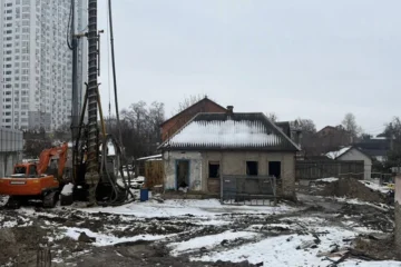 «Не розробляли проєкт реконструкції садиби на Осокорках» – бюро Viharev