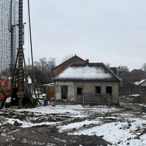 «Не розробляли проєкт реконструкції садиби на Осокорках» – бюро Viharev