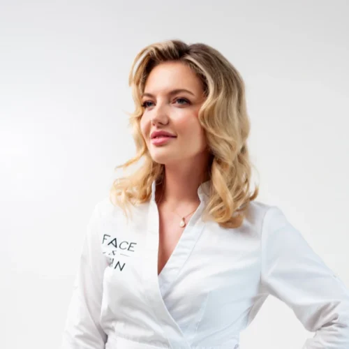 Чи треба косметолог у 25 років